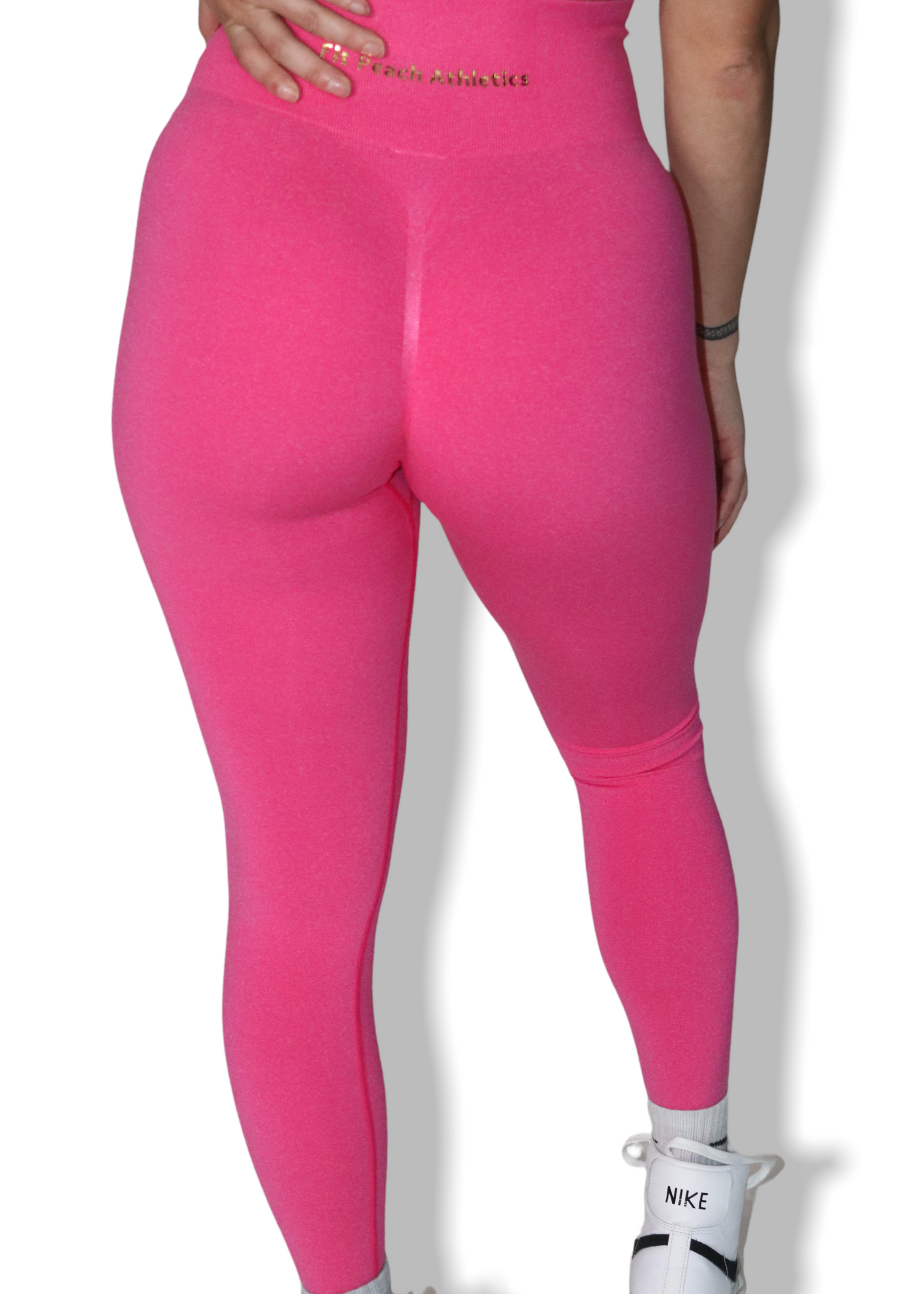Nike scrunch top leggings